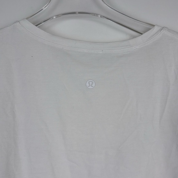 Lululemon White Short Sleeve Crew Neck Tee Size 6 - Picture 3 of 4
